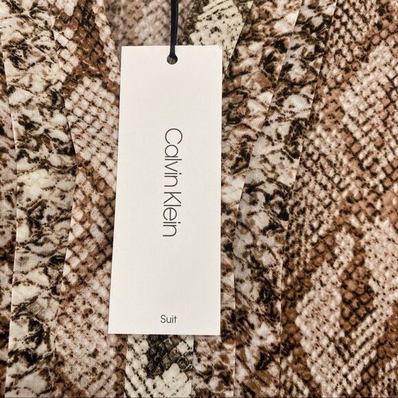 Calvin Klein Paarth Snake Print Blouse Womens Small V-Neck Career Office Top - Picture 4 of 5